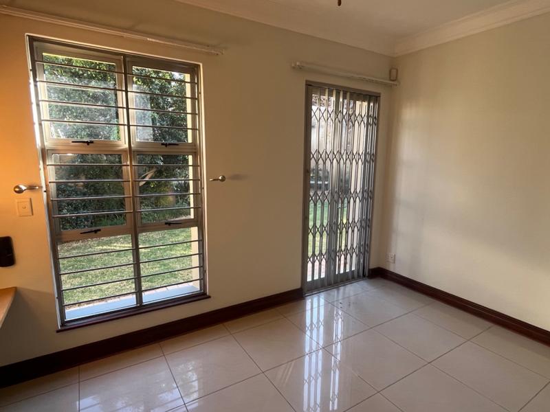 To Let 5 Bedroom Property for Rent in Waterkloof Ridge Gauteng