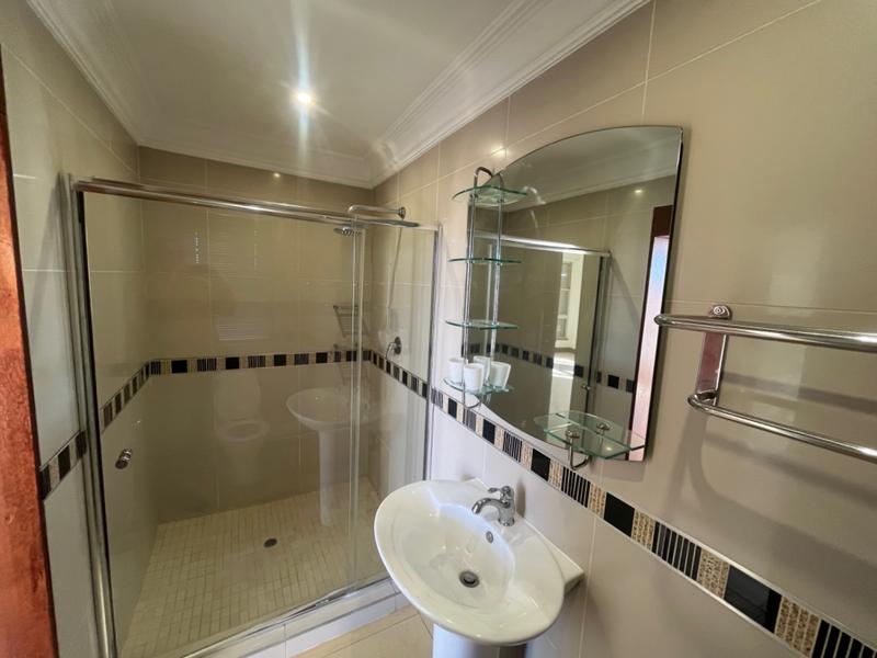 To Let 5 Bedroom Property for Rent in Waterkloof Ridge Gauteng