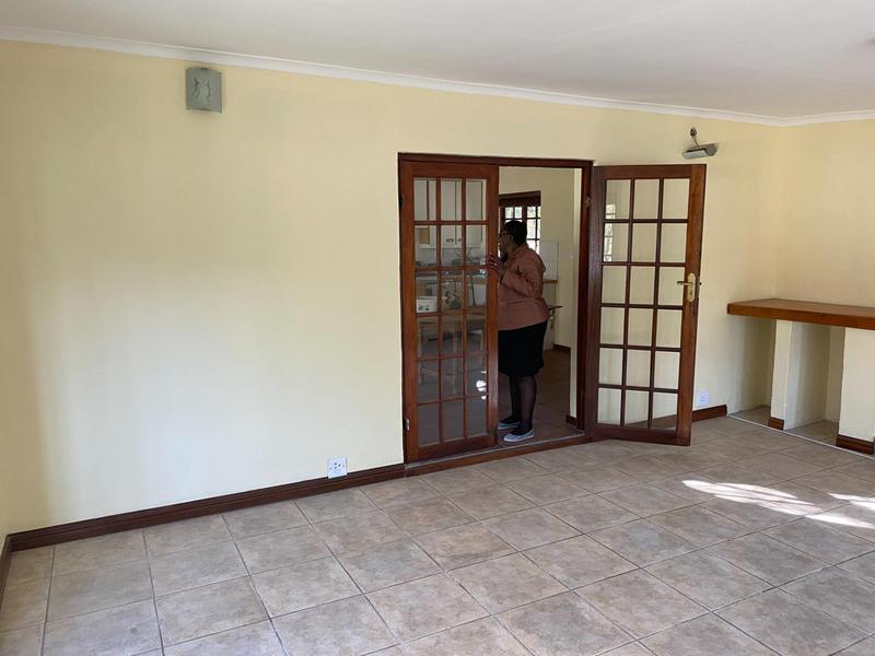 To Let 2 Bedroom Property for Rent in Glenferness Gauteng