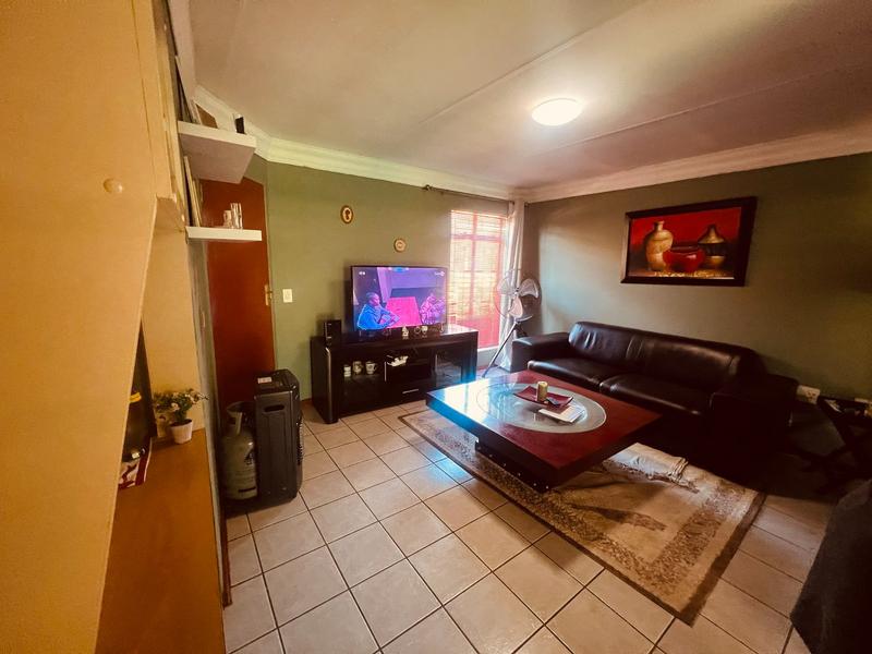 1 Bedroom Property for Sale in Clarina Gauteng