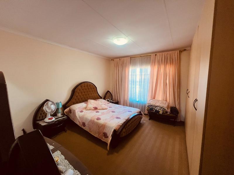 3 Bedroom Property for Sale in Theresa Park Gauteng