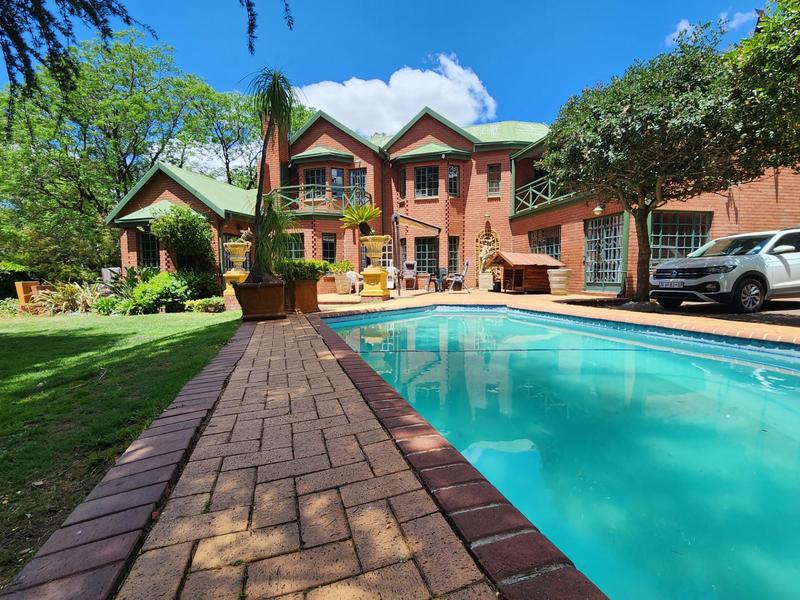 4 Bedroom Property for Sale in Vanderbijlpark SW 5 Gauteng