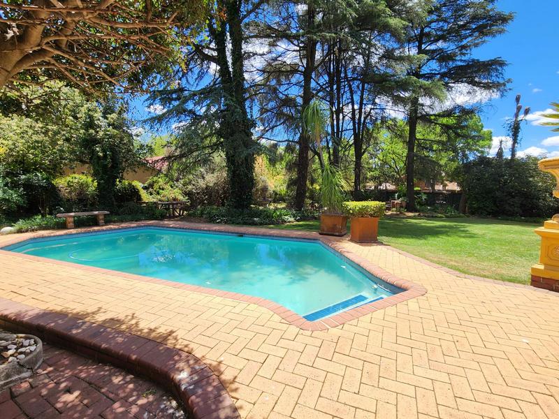 4 Bedroom Property for Sale in Vanderbijlpark SW 5 Gauteng