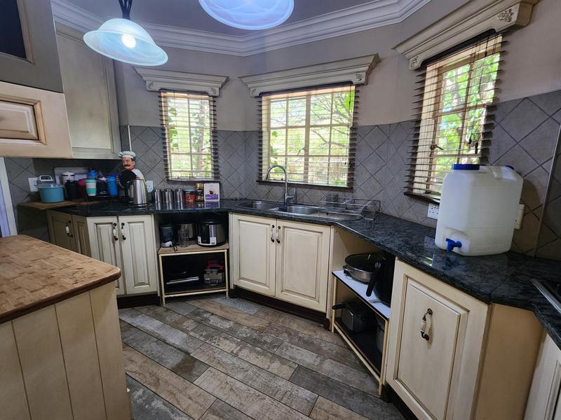 4 Bedroom Property for Sale in Vanderbijlpark SW 5 Gauteng