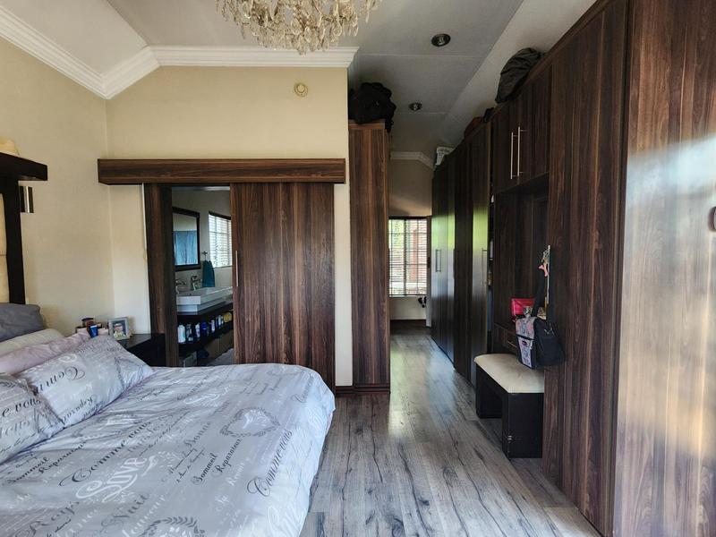 4 Bedroom Property for Sale in Vanderbijlpark SW 5 Gauteng