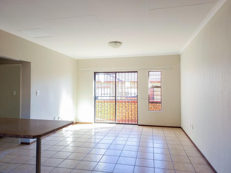 To Let 2 Bedroom Property for Rent in Blackheath Gauteng