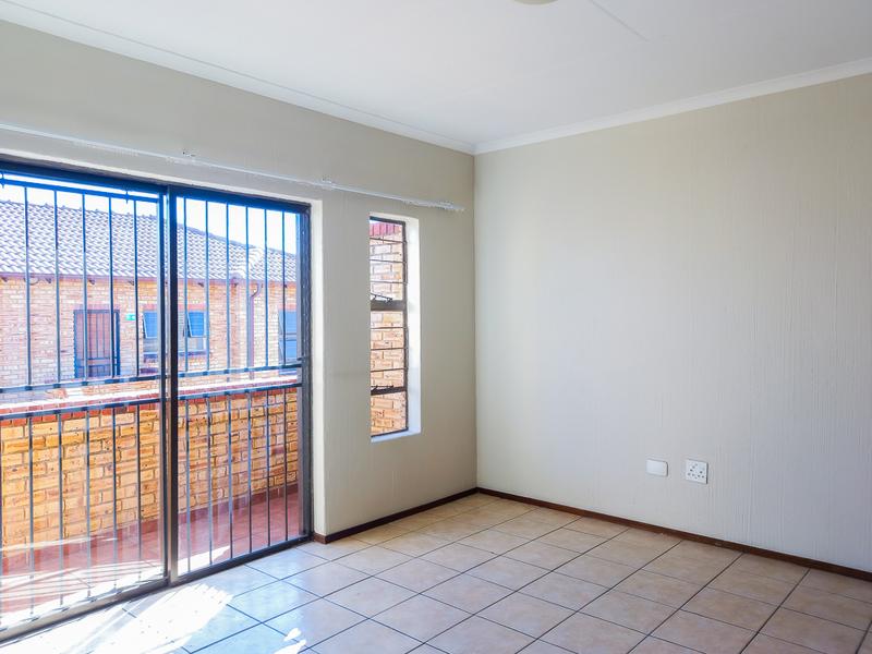 To Let 2 Bedroom Property for Rent in Blackheath Gauteng