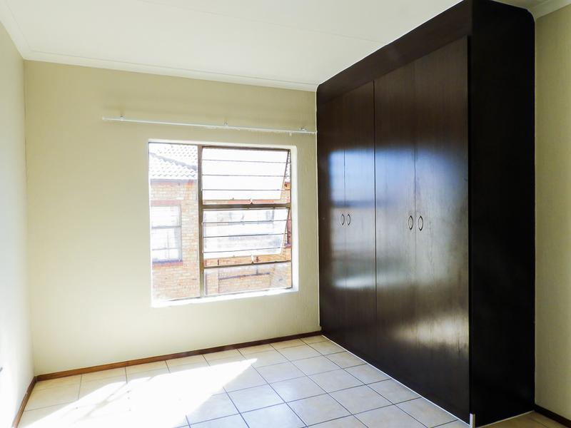 To Let 2 Bedroom Property for Rent in Blackheath Gauteng