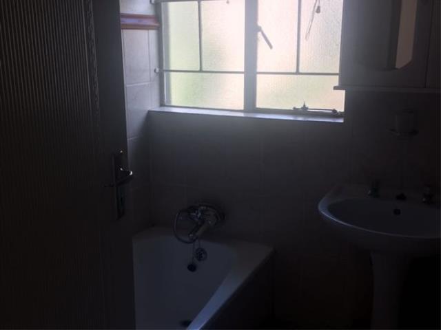 To Let 2 Bedroom Property for Rent in La Montagne Gauteng