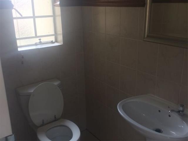 To Let 2 Bedroom Property for Rent in La Montagne Gauteng