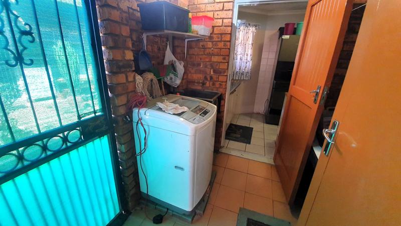 1 Bedroom Property for Sale in Clarina Gauteng