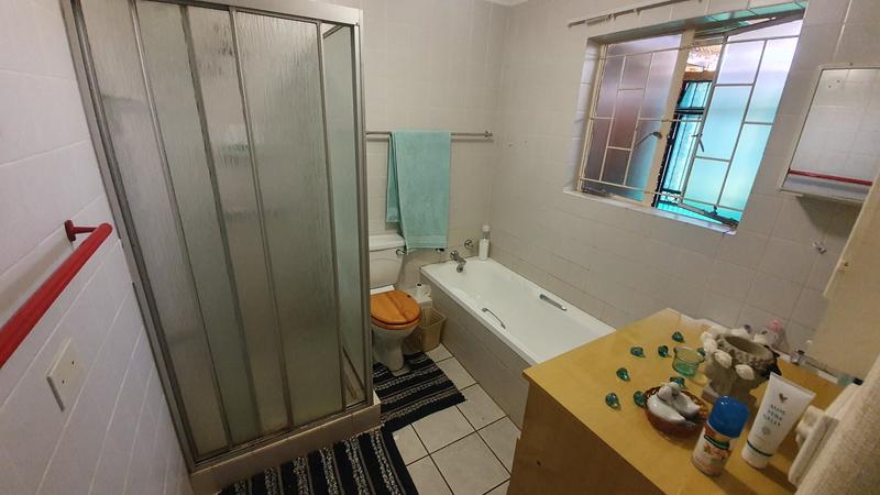 1 Bedroom Property for Sale in Clarina Gauteng