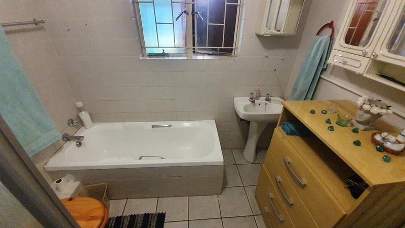 1 Bedroom Property for Sale in Clarina Gauteng