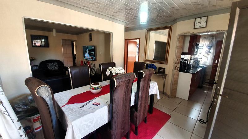 3 Bedroom Property for Sale in Karenpark Gauteng