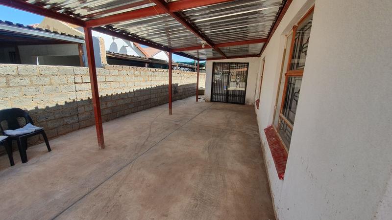 3 Bedroom Property for Sale in Karenpark Gauteng