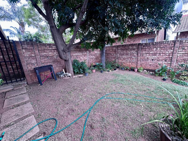 2 Bedroom Property for Sale in Ninapark Gauteng