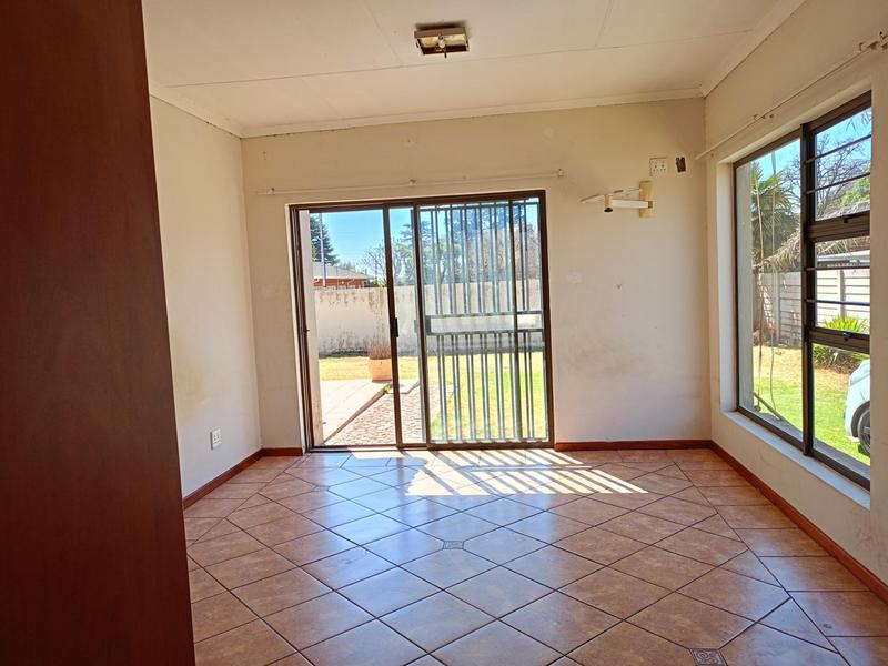 To Let 3 Bedroom Property for Rent in Daggafontein Gauteng