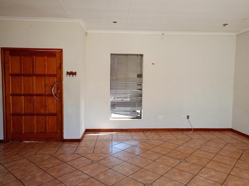 To Let 3 Bedroom Property for Rent in Daggafontein Gauteng