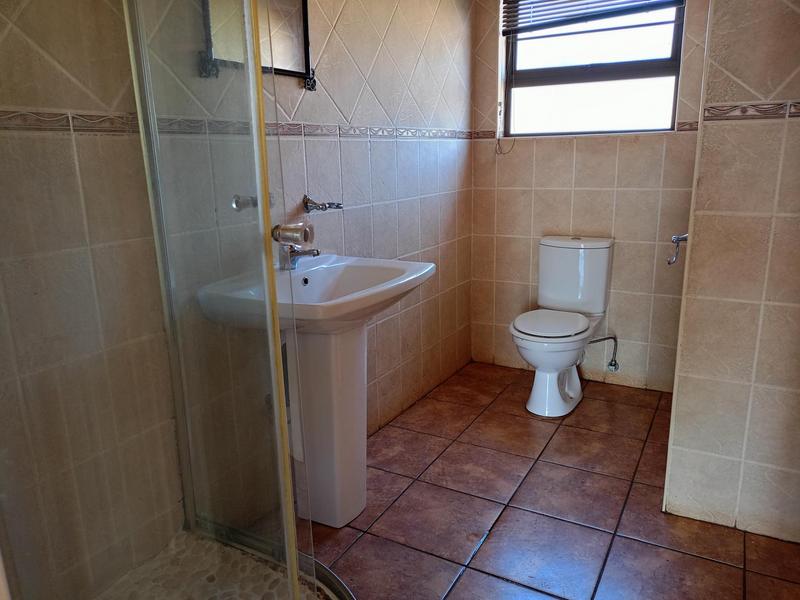 To Let 3 Bedroom Property for Rent in Daggafontein Gauteng