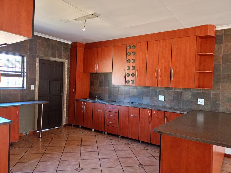 To Let 3 Bedroom Property for Rent in Daggafontein Gauteng