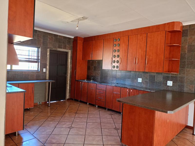 To Let 3 Bedroom Property for Rent in Daggafontein Gauteng