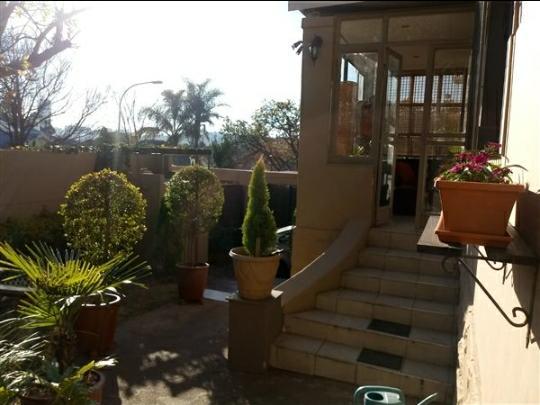 To Let 2 Bedroom Property for Rent in Kensington Gauteng