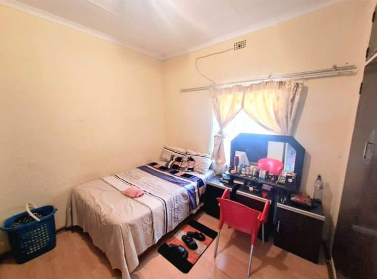 To Let 3 Bedroom Property for Rent in Regents Park Gauteng