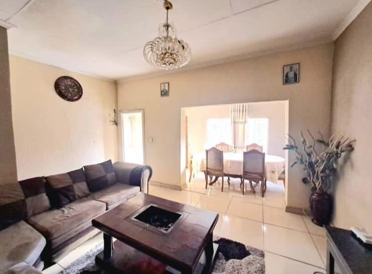 To Let 3 Bedroom Property for Rent in Regents Park Gauteng