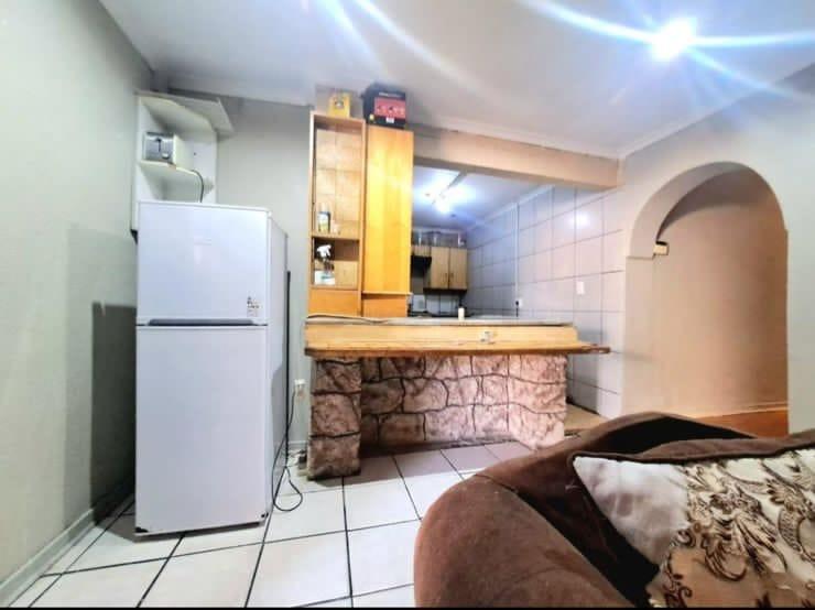 To Let 3 Bedroom Property for Rent in Regents Park Gauteng