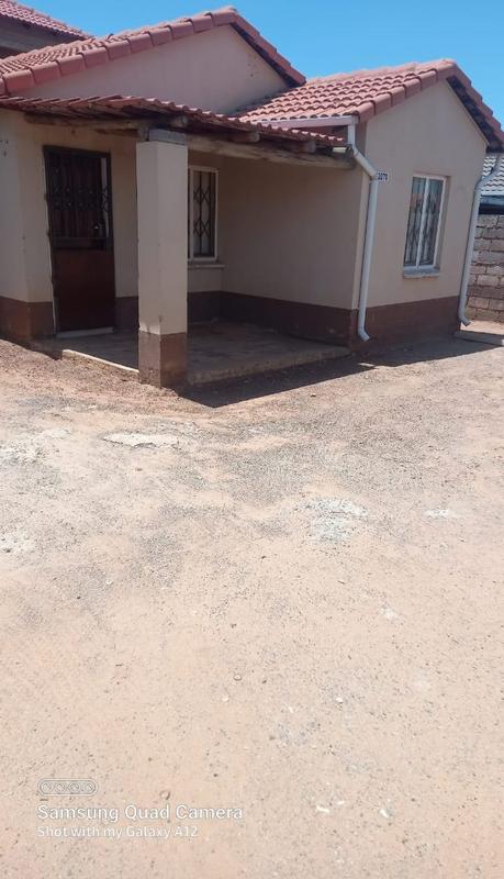 To Let 3 Bedroom Property for Rent in Protea Glen Gauteng