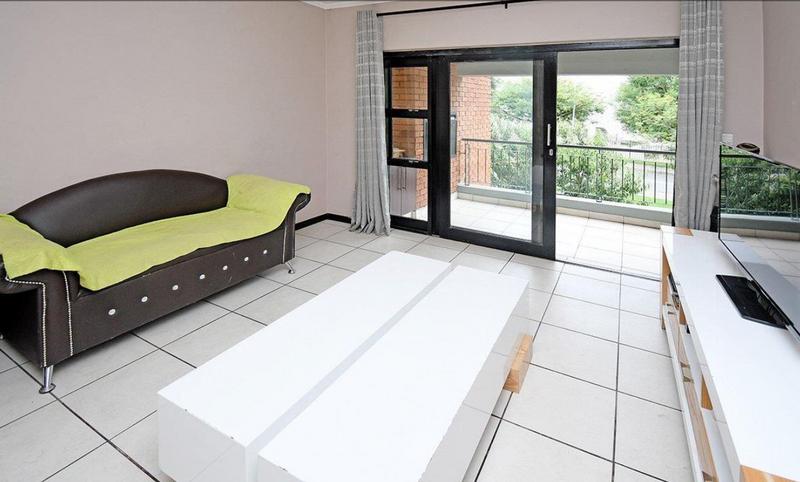 2 Bedroom Property for Sale in Greenstone Hill Gauteng