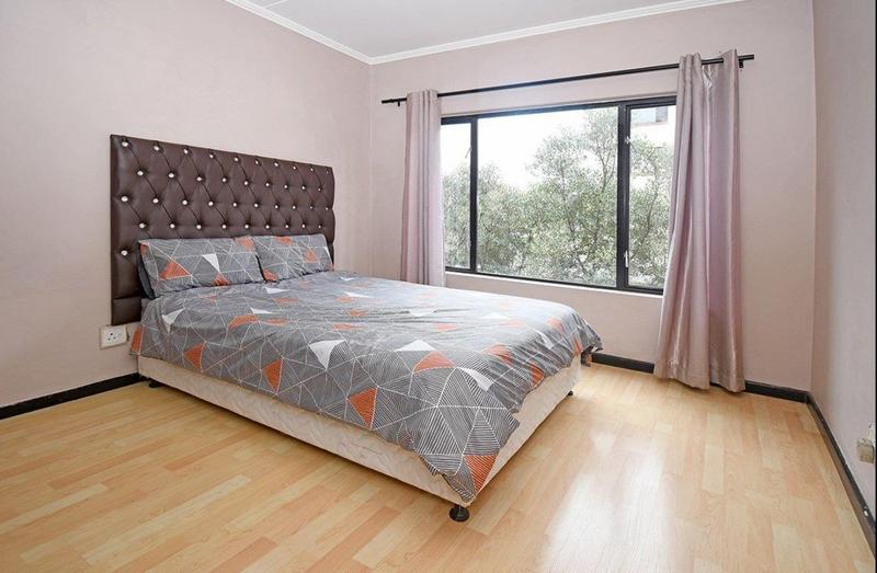 2 Bedroom Property for Sale in Greenstone Hill Gauteng