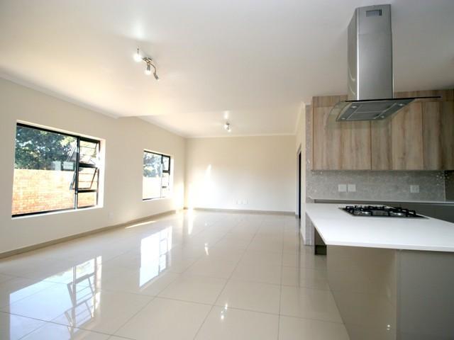 3 Bedroom Property for Sale in Radiokop Gauteng