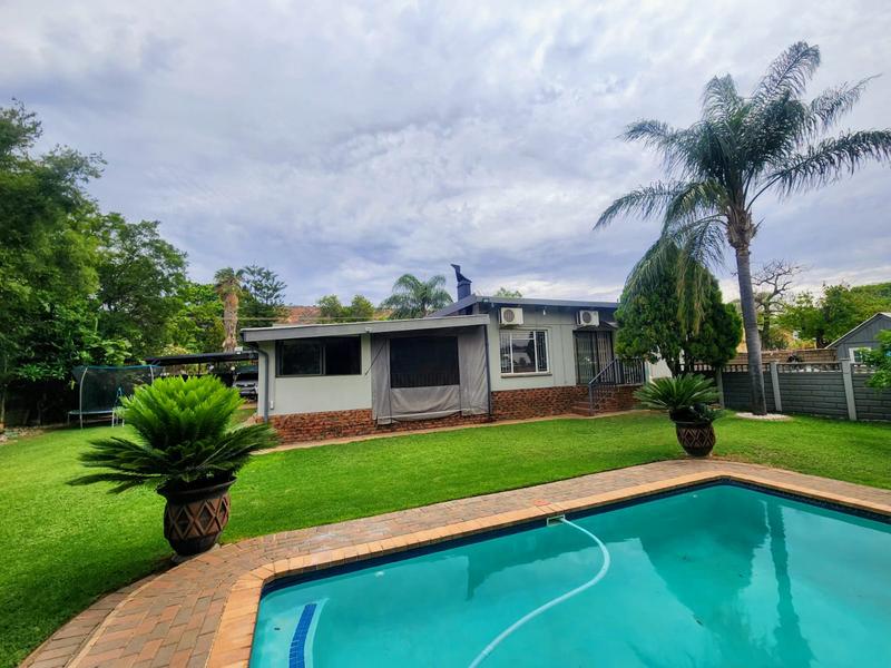 5 Bedroom Property for Sale in Pretoria North Gauteng