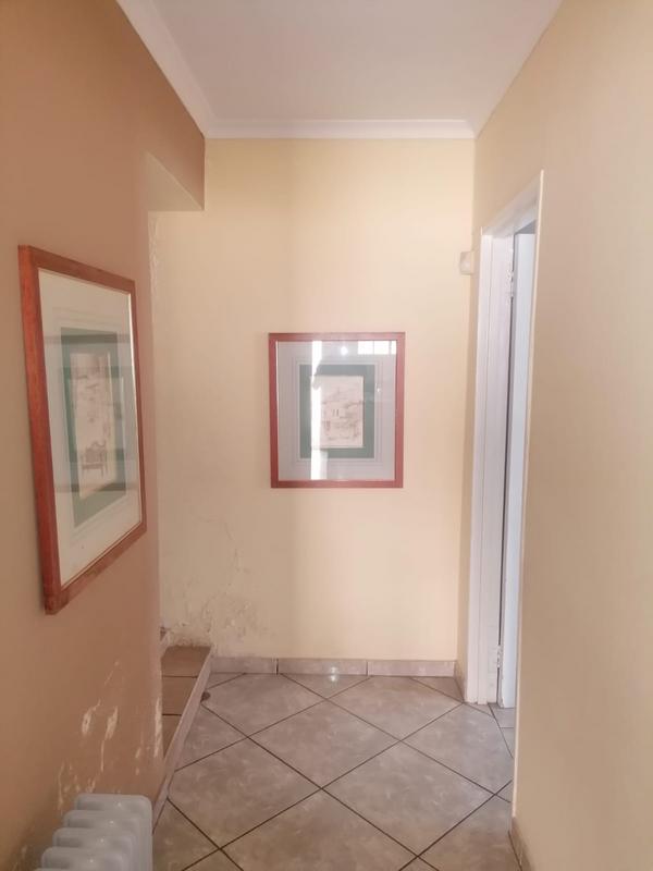 7 Bedroom Property for Sale in Delville Gauteng