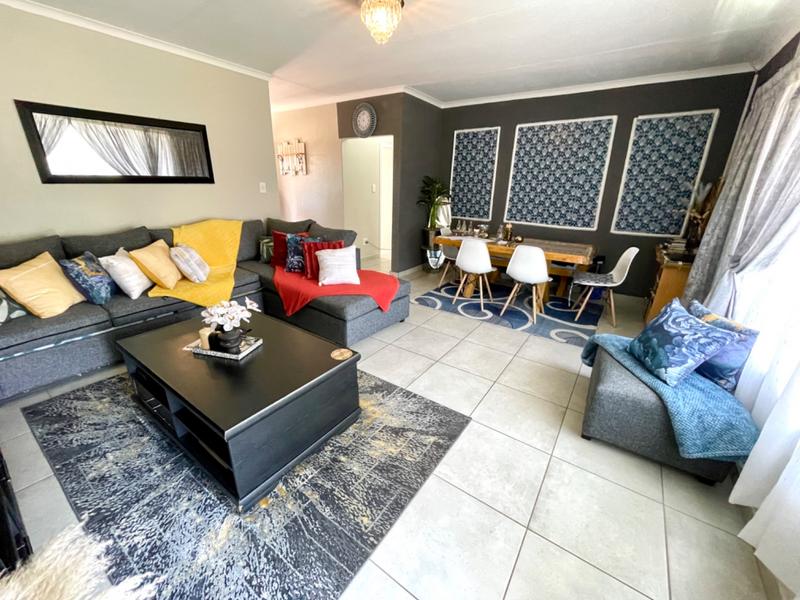 2 Bedroom Property for Sale in Rant En Dal Gauteng