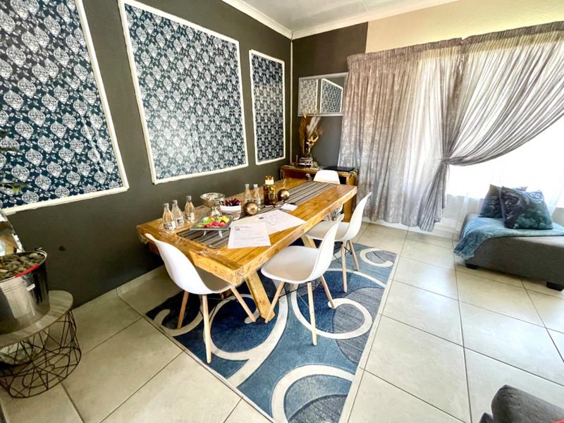 2 Bedroom Property for Sale in Rant En Dal Gauteng