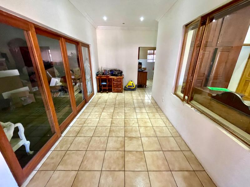 4 Bedroom Property for Sale in Rant En Dal Gauteng