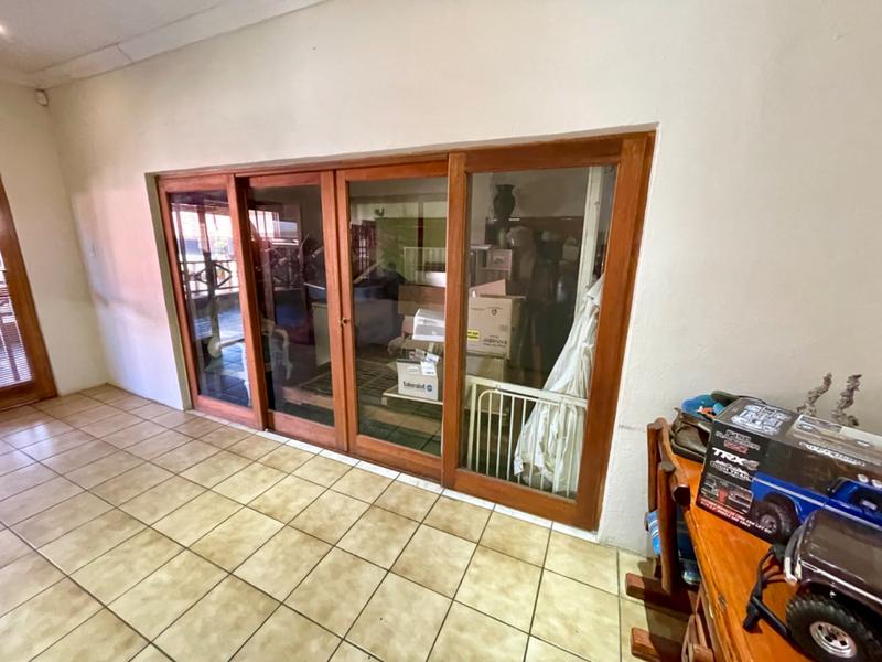 4 Bedroom Property for Sale in Rant En Dal Gauteng