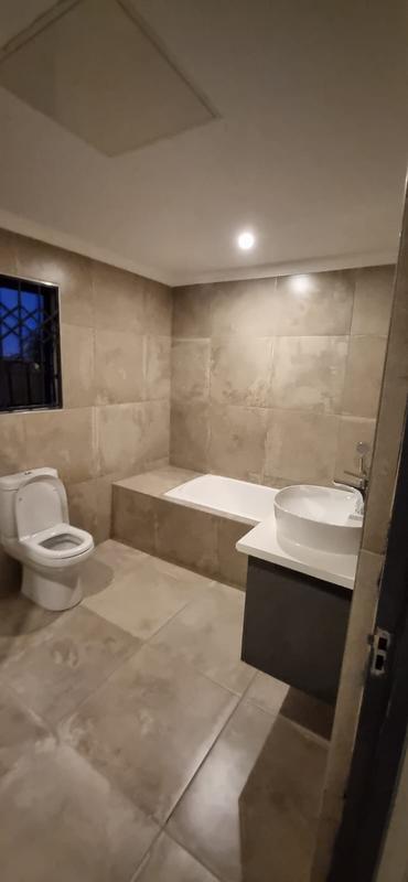 To Let 2 Bedroom Property for Rent in Birchleigh Gauteng