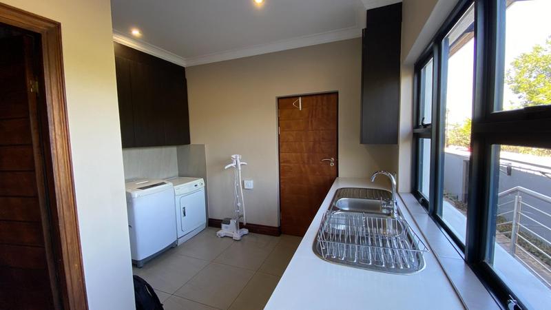 4 Bedroom Property for Sale in Midstream Ridge Gauteng