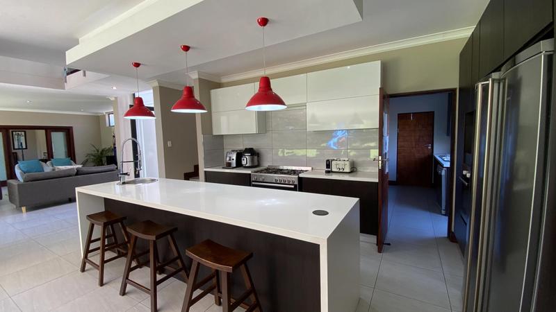 4 Bedroom Property for Sale in Midstream Ridge Gauteng