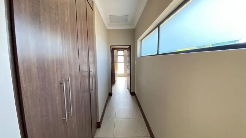 4 Bedroom Property for Sale in Midstream Ridge Gauteng