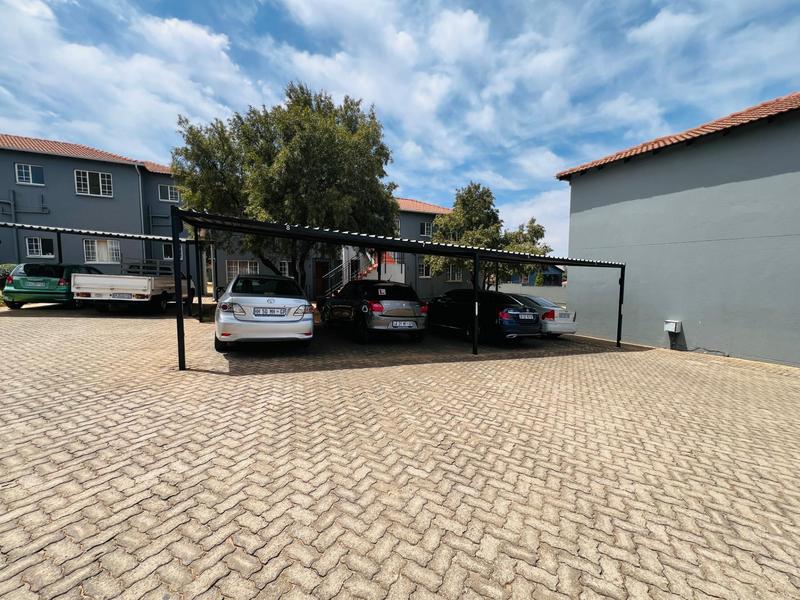 To Let 3 Bedroom Property for Rent in Groblerpark Gauteng