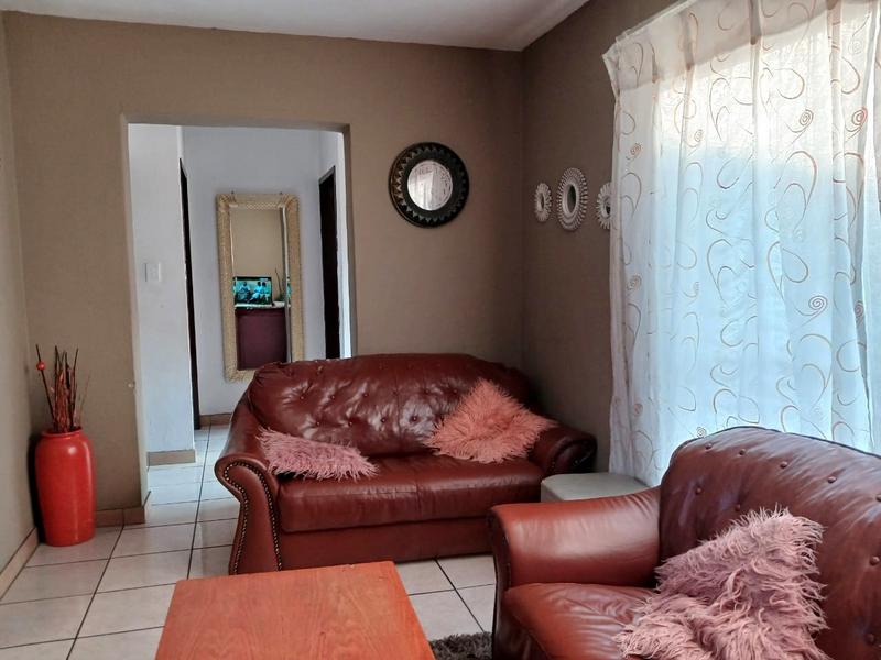 3 Bedroom Property for Sale in Witpoortjie Gauteng