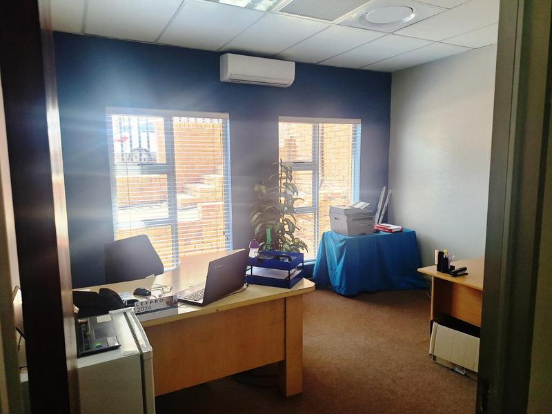 To Let commercial Property for Rent in Route 21 Business Park Gauteng