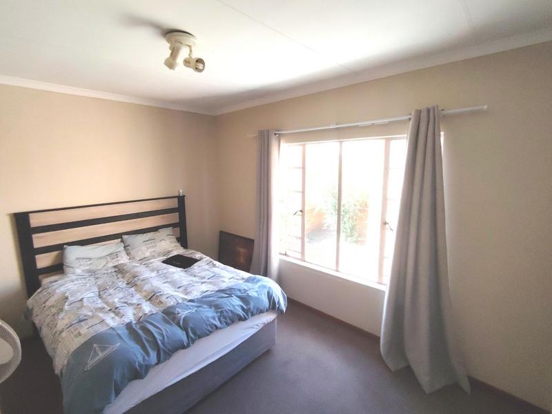 To Let 2 Bedroom Property for Rent in Amberfield Ridge Gauteng