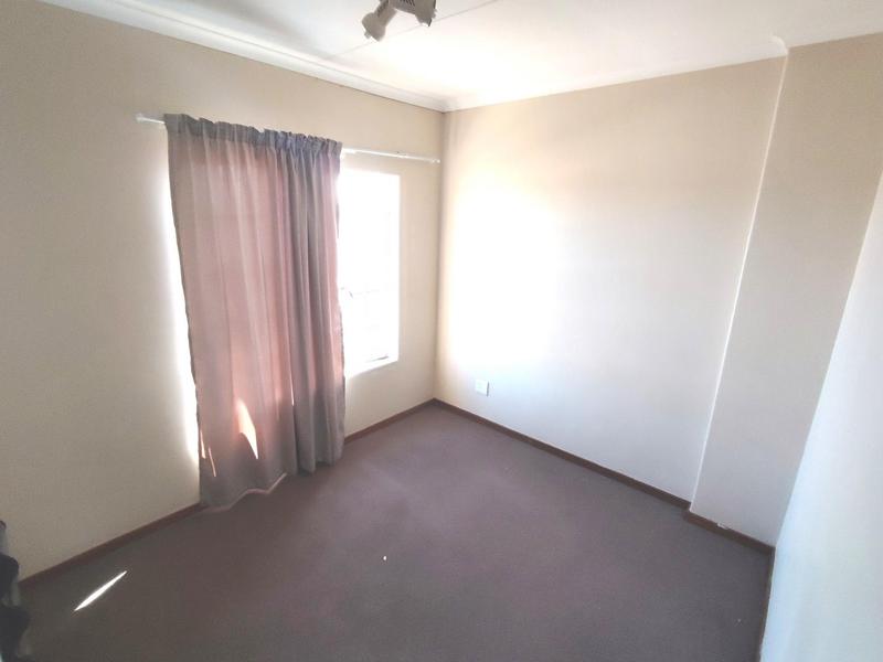 To Let 2 Bedroom Property for Rent in Amberfield Ridge Gauteng