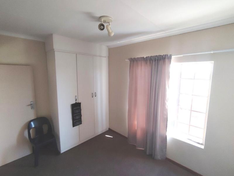 To Let 2 Bedroom Property for Rent in Amberfield Ridge Gauteng