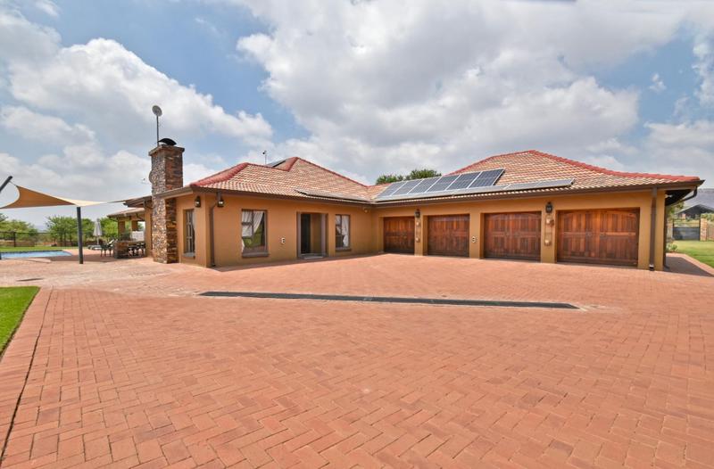 5 Bedroom Property for Sale in Krugersdorp Gauteng